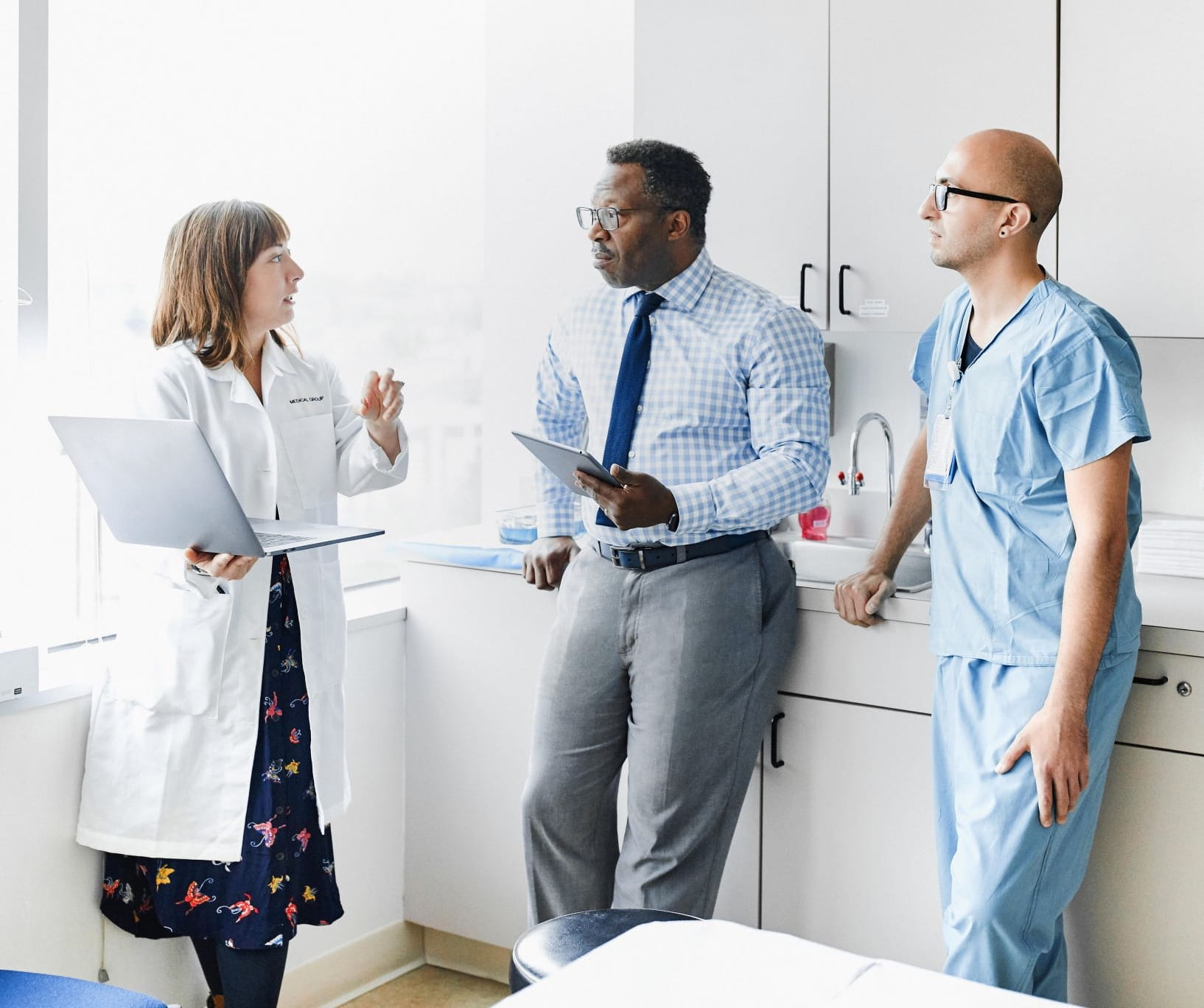 AB-HH-Doctor-Nurse-Business AB-DC-_RGB_Large_JPG_1634x1368